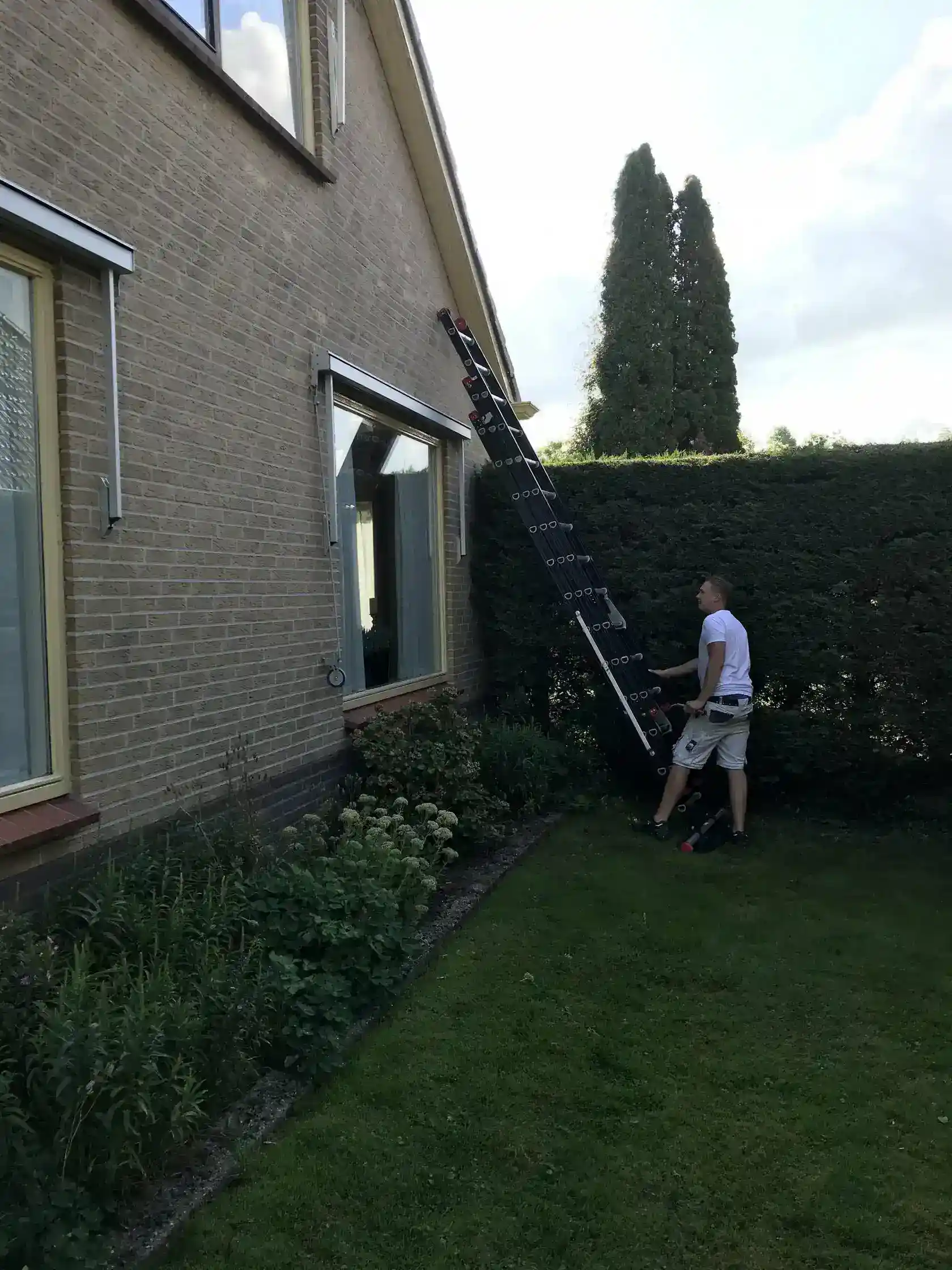 schilderbedrijf Hoorn Noord-Holland latex verf plafond schilderen professionele schilder buiten